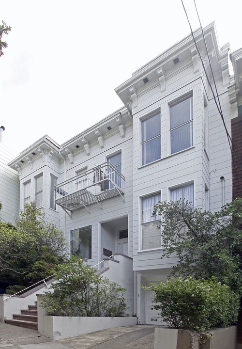 2226 Divisadero St in San Francisco, CA - Building Photo