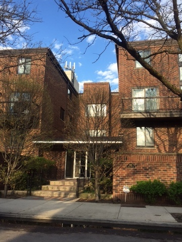 1651 N Dayton St in Chicago, IL - Building Photo