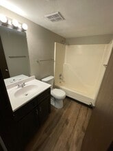 Brookside on Main in Belleville, IL - Foto de edificio - Building Photo