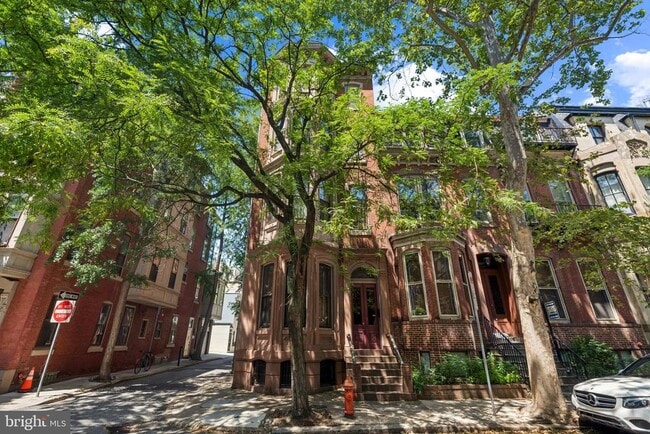 property at 2117 Spruce St