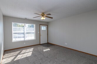 2816 Fieldstone Ct in Franklin, IN - Building Photo - Building Photo