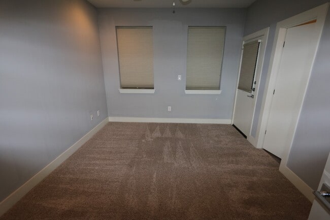 property at 2103 Hadley St