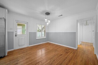 3103 S Oak Dr in Austin, TX - Building Photo - Building Photo