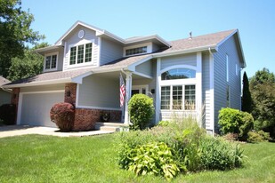 12383 Wellington Ridge Dr in Clive, IA - Building Photo