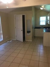 500 Nagle St in College Station, TX - Building Photo - Building Photo