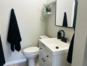 Town Creek Village in Stephenville, TX - Foto de edificio - Interior Photo