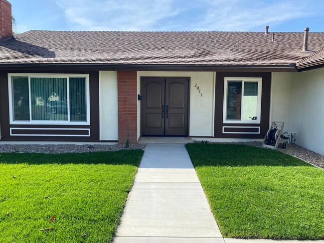 2019 Tuffree Blvd in Placentia, CA - Building Photo - Building Photo