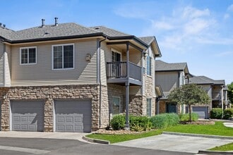 Alder Peak Townhomes in Aurora, CO - Building Photo - Building Photo