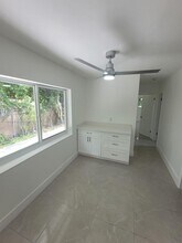 2823 Polk St in Hollywood, FL - Building Photo - Building Photo
