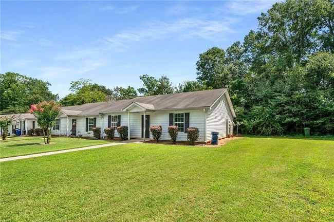 598 Elle's Wy in Griffin, GA - Building Photo - Building Photo