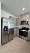 1666 Rock Elm Rd in Davenport, FL - Building Photo - Building Photo