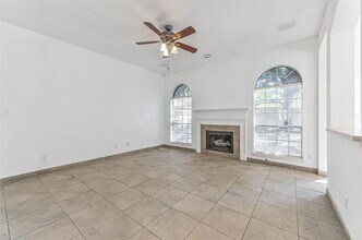 15206 Evergreen Knoll Ln in Cypress, TX - Building Photo - Building Photo