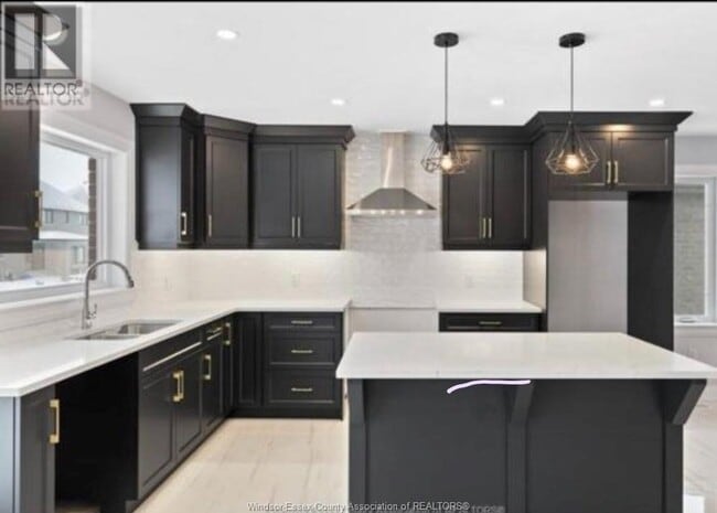 property at 729 Faleria St