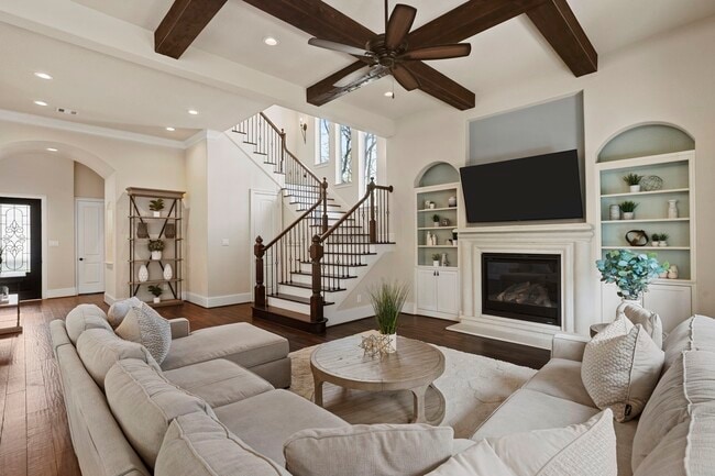 property at 622 Pink Azalea Trail