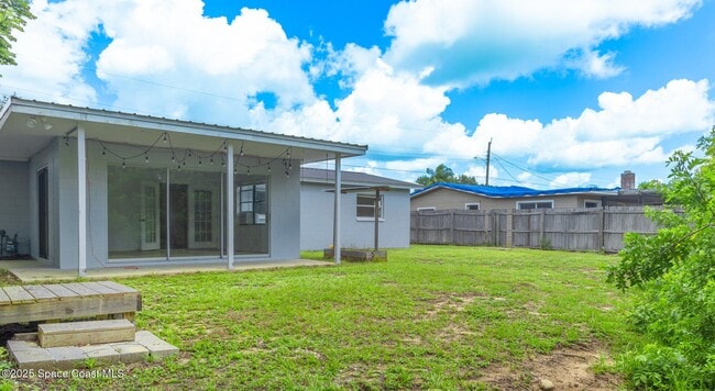 2285 Dolphin Rd in Titusville, FL - Building Photo - Building Photo