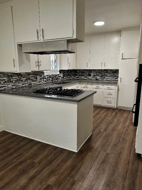 property at 1339 Hobart Blvd
