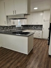 1339 N Hobart Blvd in Los Angeles, CA - Building Photo - Building Photo