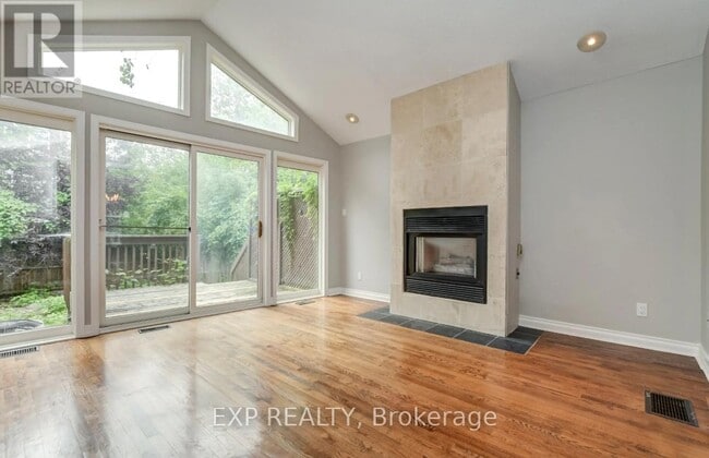 195 Henderson Ave in Ottawa, ON - Building Photo - Building Photo