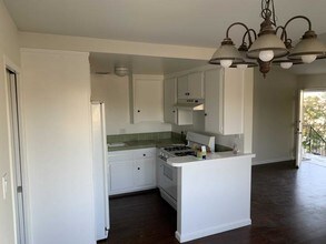 1813 12th St in Santa Monica, CA - Building Photo - Building Photo