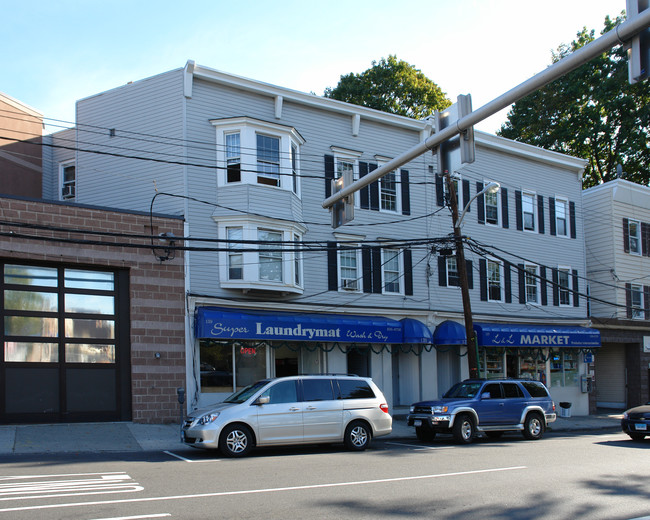 137-139 Willett Ave in Port Chester, NY - Foto de edificio - Building Photo