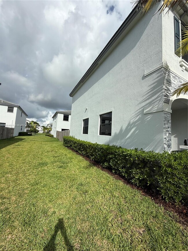 property at 28532 SW 133rd Path