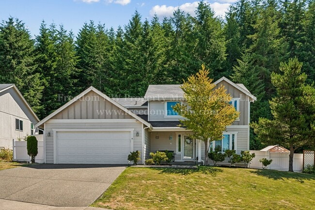 704 Evergreen Place in Mccleary, WA - Building Photo - Building Photo