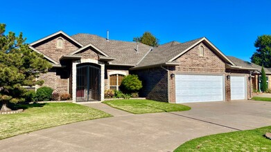 11621 Hackney Ln in Yukon, OK - Building Photo - Building Photo