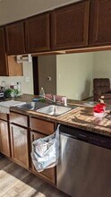 215 Jewel Dr in Ames, IA - Building Photo - Building Photo