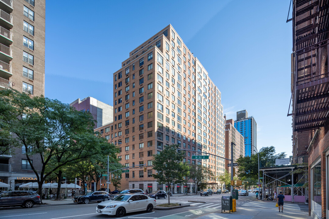 Haywood Broun Towers in New York, NY - Building Photo