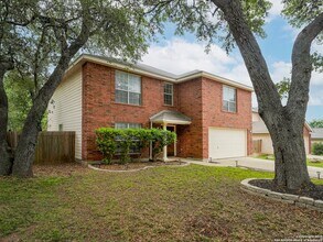 11723 Shotgun Way in Helotes, TX - Building Photo - Building Photo