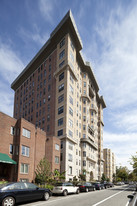 The Cairo Condominiums in Washington, DC - Foto de edificio - Building Photo