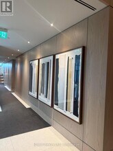 195 Commerce St in Vaughan, ON - Building Photo - Building Photo