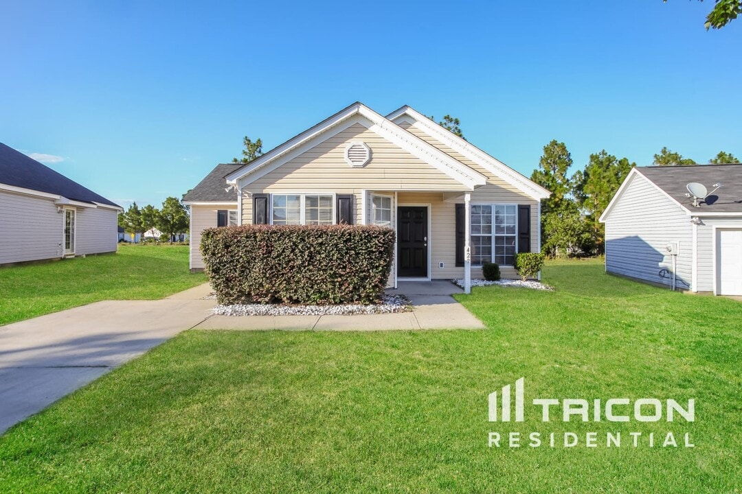 429 Legend Oaks Dr in Columbia, SC - Building Photo