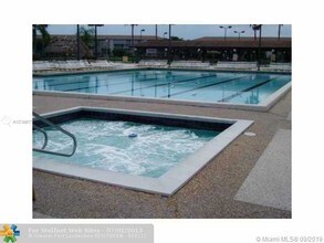 13701 SW 12th St-Unit -304A in Pembroke Pines, FL - Building Photo - Building Photo