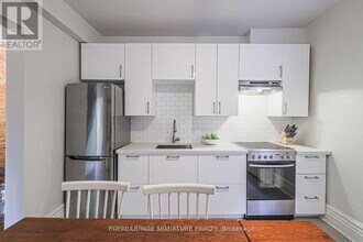 553 Euclid Ave in Toronto, ON - Building Photo - Building Photo