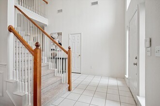 6629 Wickliff Trail in Plano, TX - Foto de edificio - Building Photo