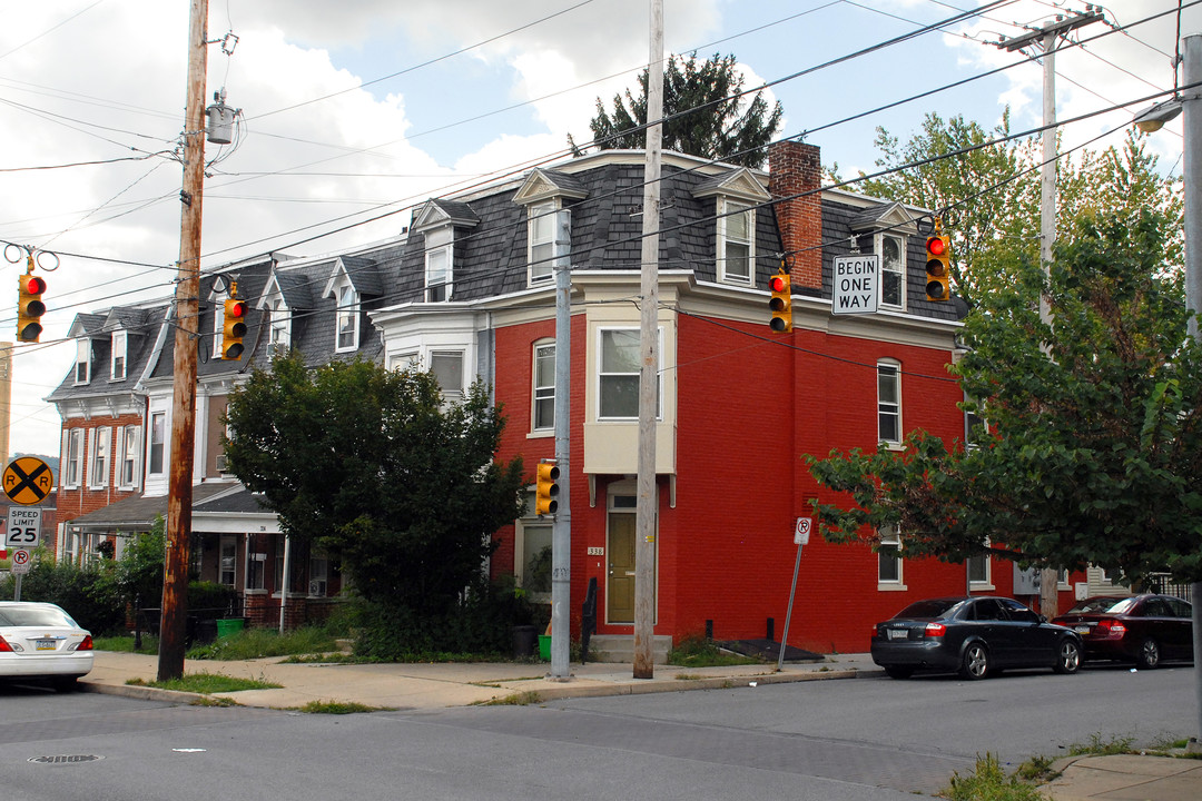 Historic Fairmount Apartments in York, PA - Building Photo