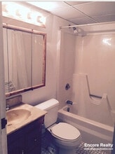 1243 Beacon St, Unit #2c in Brookline, MA - Building Photo - Building Photo