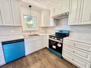 1004 Anoka Ave in Virginia Beach, VA - Building Photo - Building Photo