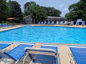 Gateway Apartments in Richmond, VA - Building Photo