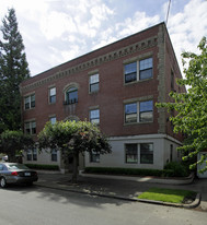 2934 SE Alder St Apartamentos