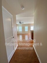 2601 Silverthorn Dr in Charlotte, NC - Building Photo - Building Photo