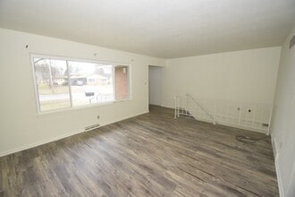 3700 E 34th Ln in Hobart, IN - Building Photo - Building Photo