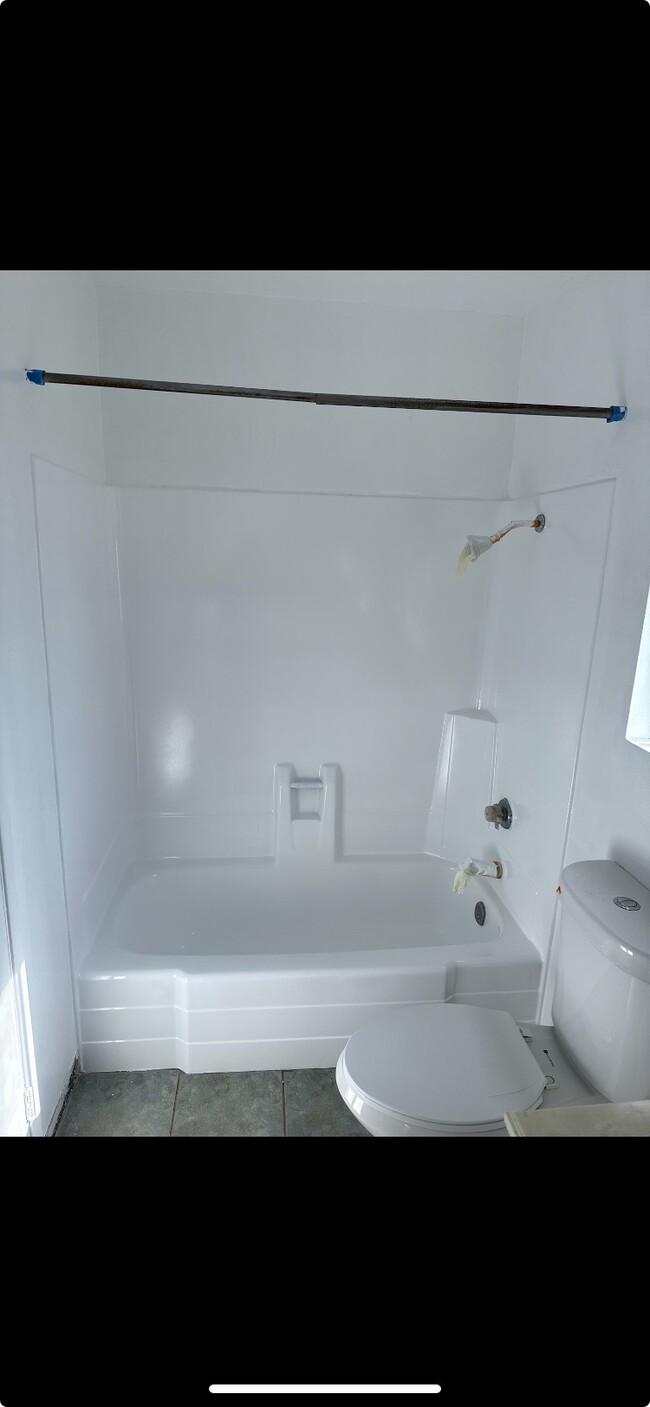 1501 E Fairfield Ct, Unit 2 Bed 1.5 Bath 1 Garage