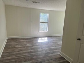 4327 Welota Dr in Jackson, MS - Building Photo - Building Photo