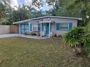 391 Kentucky Ave in Palm Harbor, FL - Building Photo - Building Photo