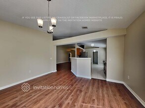 527 Stonewall Ave in Haines City, FL - Foto de edificio - Building Photo