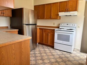 312 Craighill Ave in Richland, WA - Building Photo - Building Photo