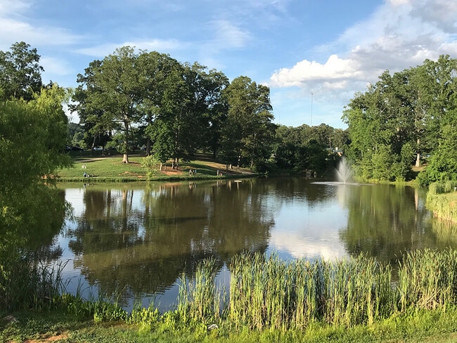 3900 Deerfield Rd in Knoxville, TN - Building Photo - Building Photo