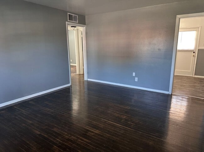 property at 212 S Fillmore St